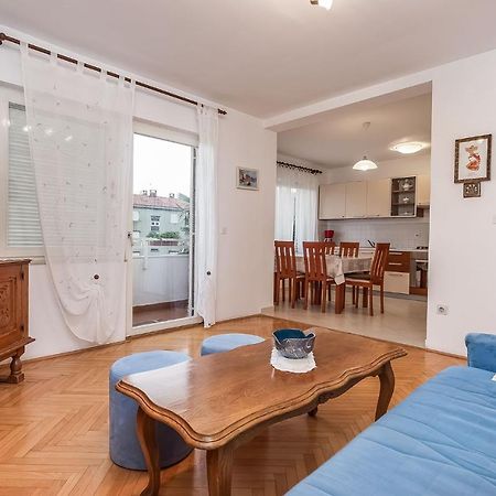 Mila Apartment Porec Exterior photo